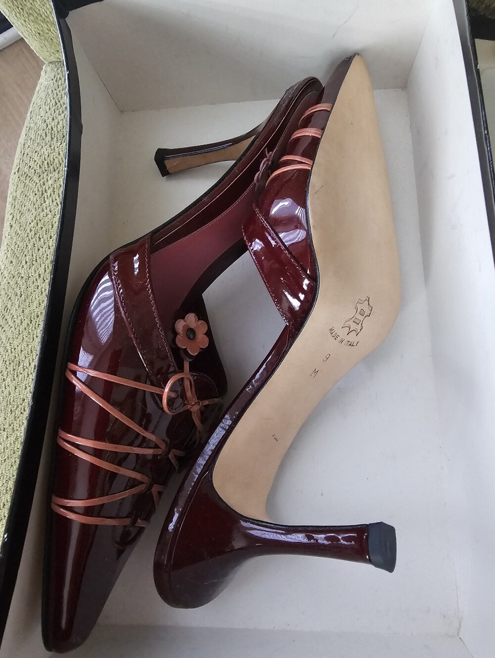 Isabella Fiore Burgundy Patent Pointed Mules with Pink Floral Accents - Picture 3 of 11